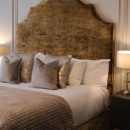 Woodford Dolmen Hotel 칼로 외부 사진