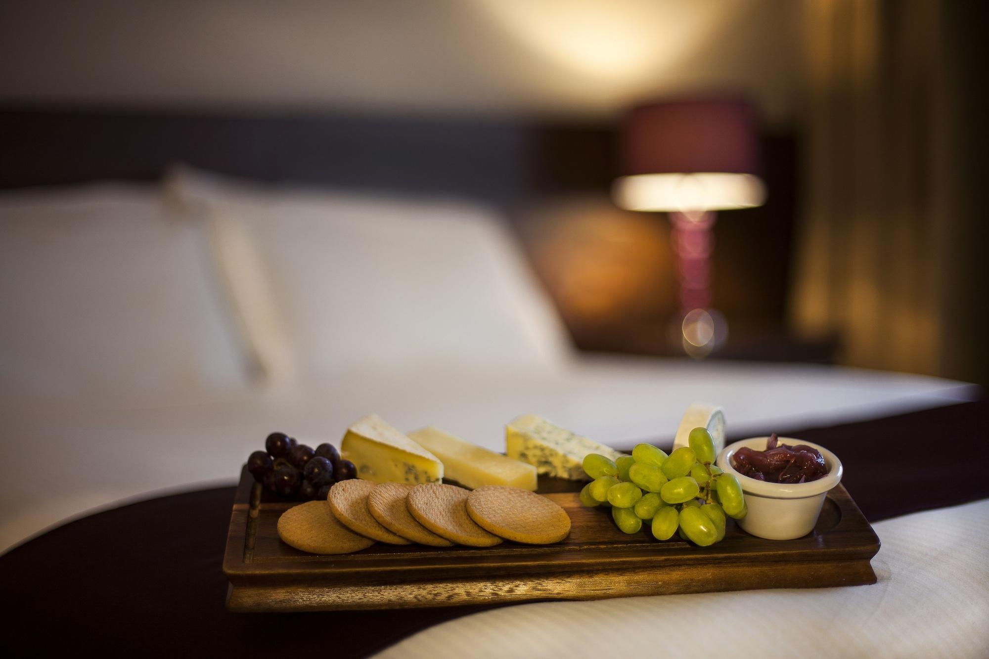 Woodford Dolmen Hotel 칼로 외부 사진