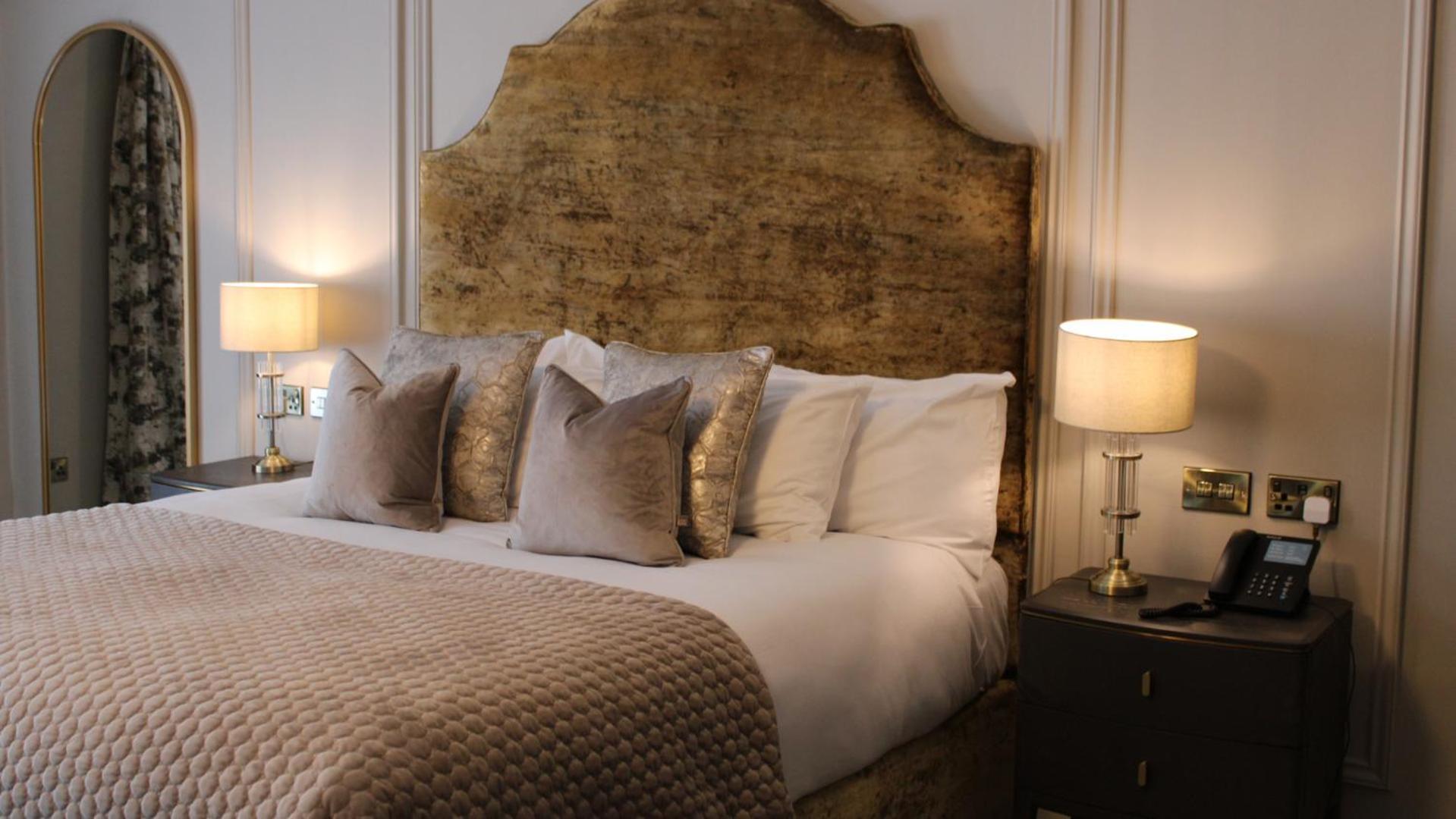Woodford Dolmen Hotel 칼로 외부 사진