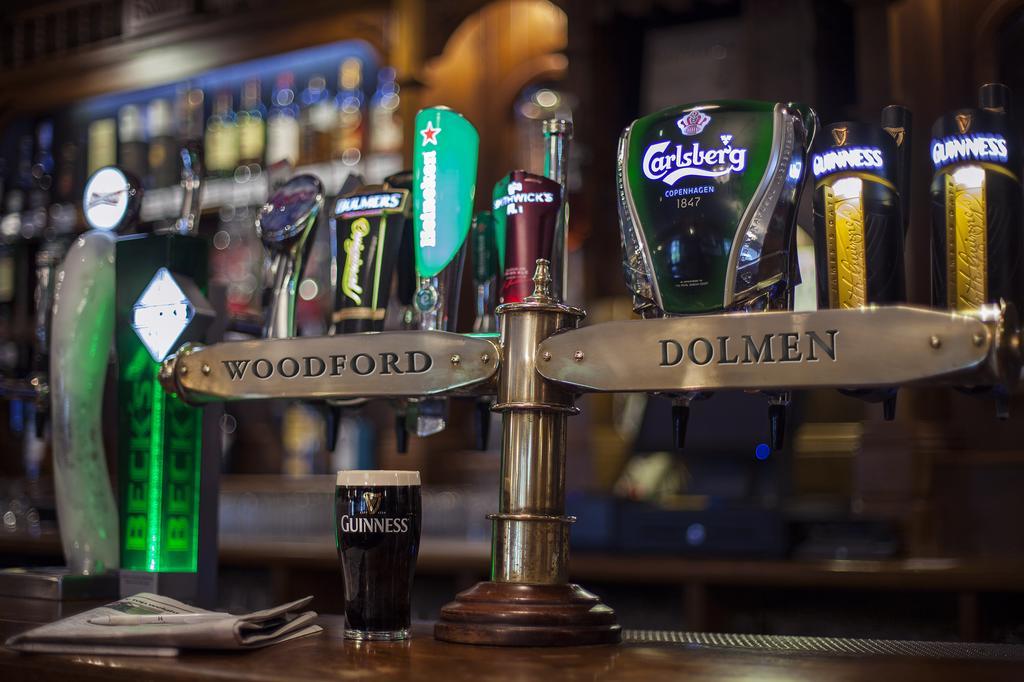 Woodford Dolmen Hotel 칼로 외부 사진