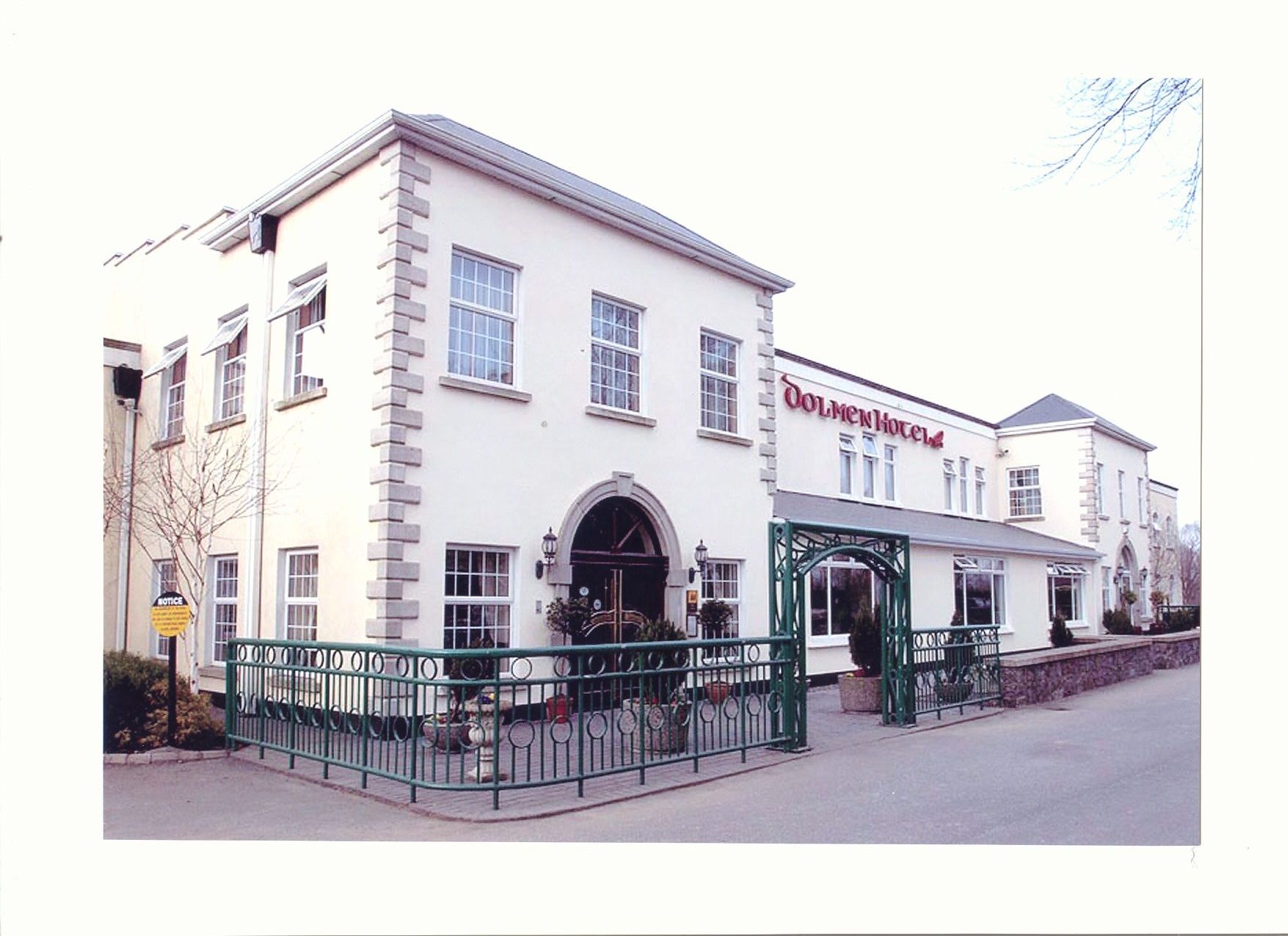 Woodford Dolmen Hotel 칼로 외부 사진