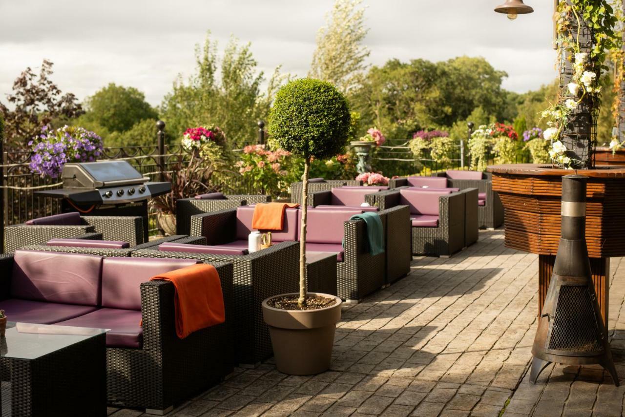 Woodford Dolmen Hotel 칼로 외부 사진