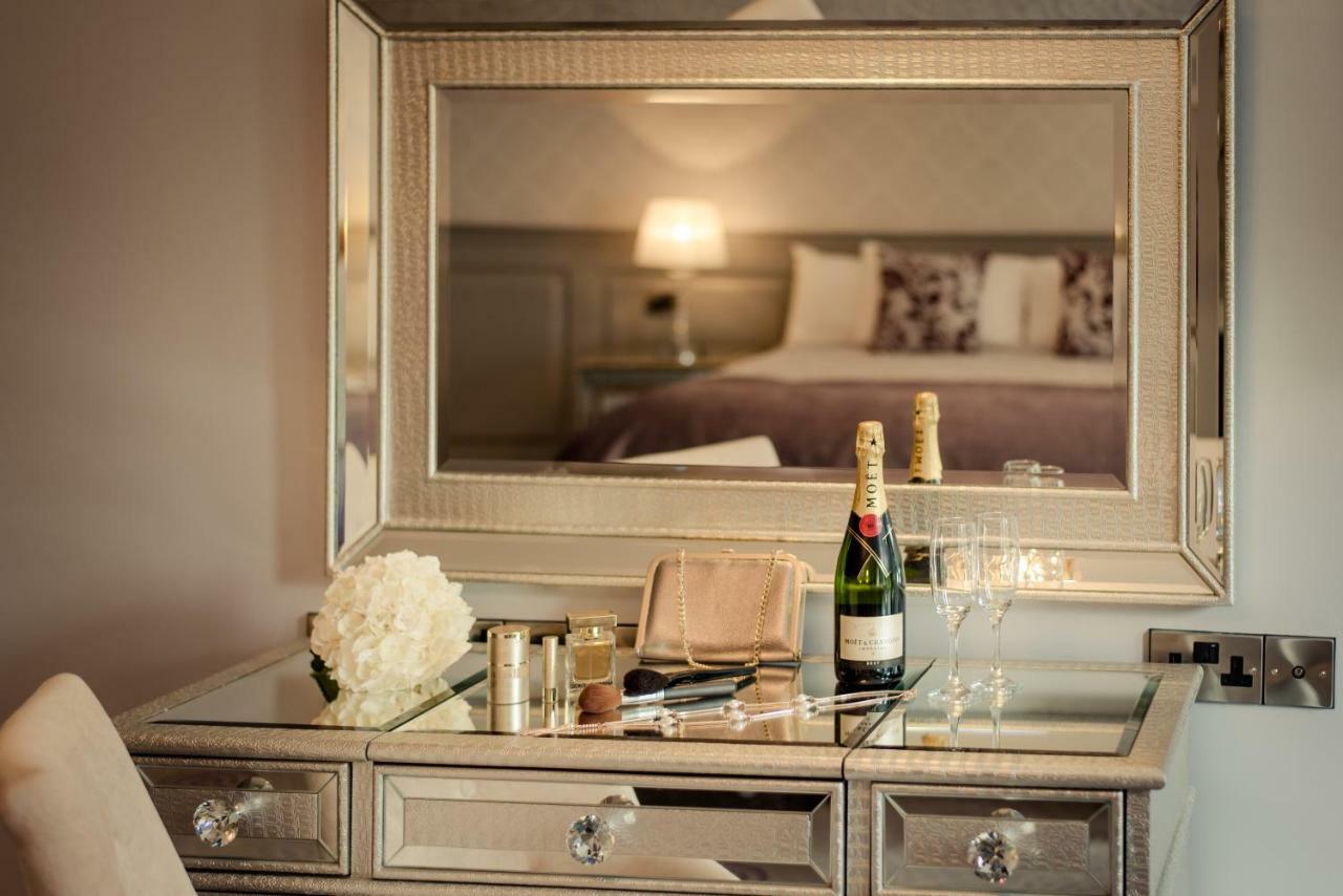 Woodford Dolmen Hotel 칼로 외부 사진