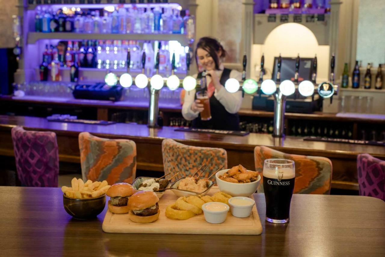 Woodford Dolmen Hotel 칼로 외부 사진